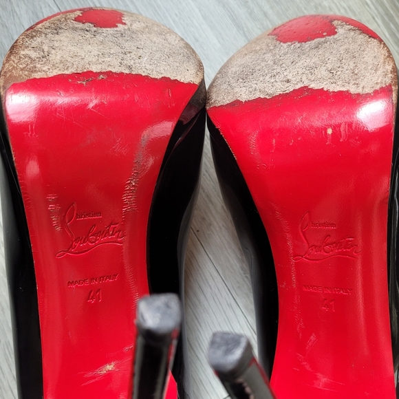 Christian Louboutin Black Patent Neofilo Heels - Picture 6 of 9